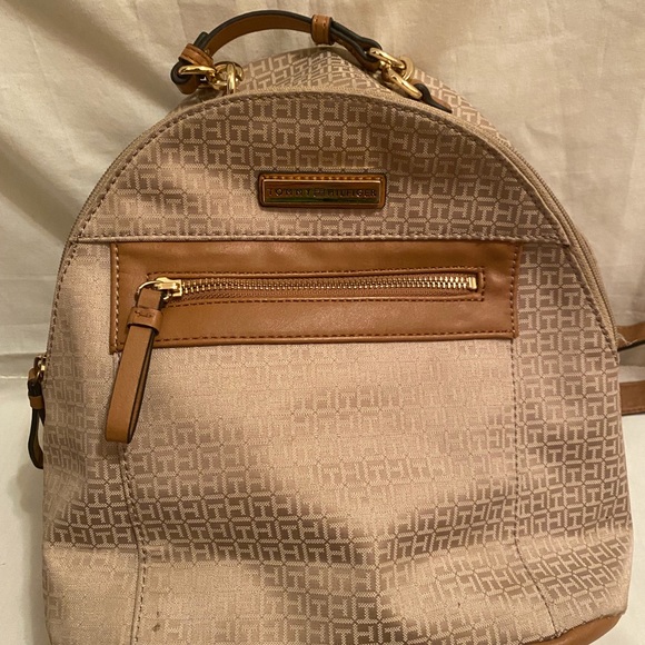 Tommy Hilfiger mini backpack - Picture 2 of 7